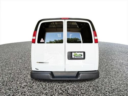 2022 Chevrolet Express 3500 RWD 3500 Extended Wheelbase LS