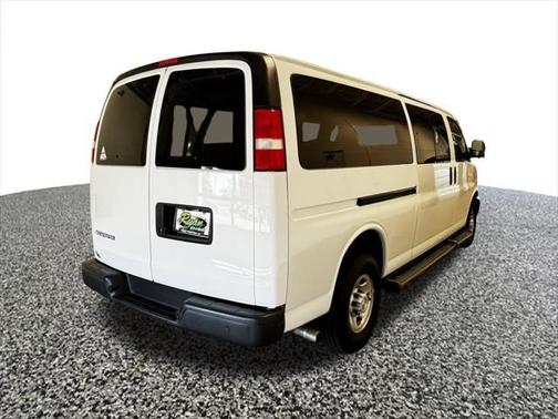 2022 Chevrolet Express 3500 RWD 3500 Extended Wheelbase LS