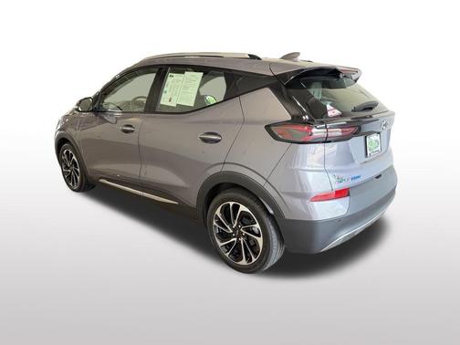 Gray Ghost Metallic 2022 Chevrolet Bolt EUV FWD Premier