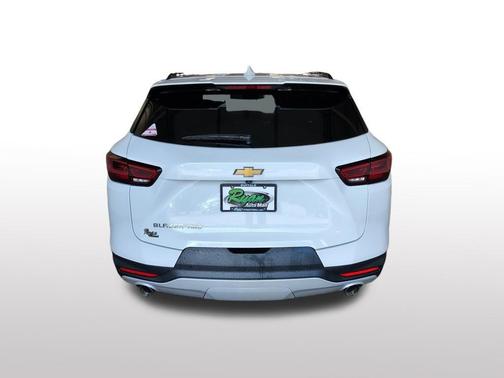 Summit White 2024 Chevrolet Blazer 2LT