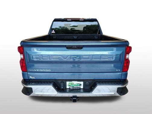 Lakeshore Blue Metallic 2024 Chevrolet Silverado 1500 LT