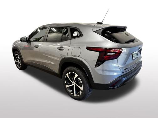 Sterling Gray Metallic 2026 Chevrolet Trax FWD 1RS