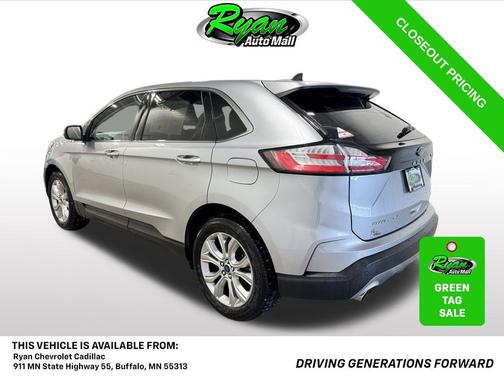 Iconic Silver Metallic 2022 Ford Edge Titanium