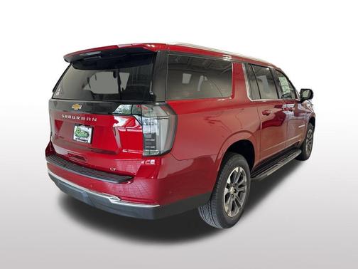 2025 Chevrolet Suburban LT