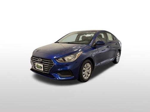 Admiral Blue 2022 Hyundai Accent SE