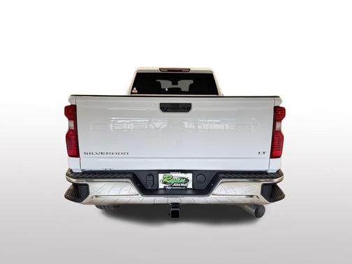 2026 Chevrolet Silverado 3500 LT