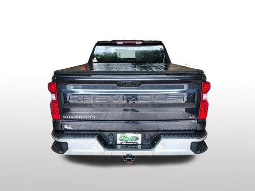Dark Ash Metallic 2023 Chevrolet Silverado 1500 LT