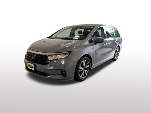 Sonic Gray Pearl 2024 Honda Odyssey Touring