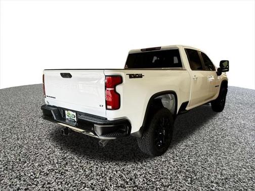 2025 Chevrolet Silverado 3500 LT