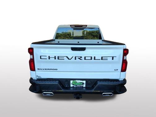 Summit White 2026 Chevrolet Silverado 1500 LT Trail Boss