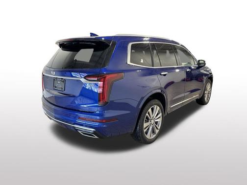 2025 Cadillac XT6 Premium Luxury AWD