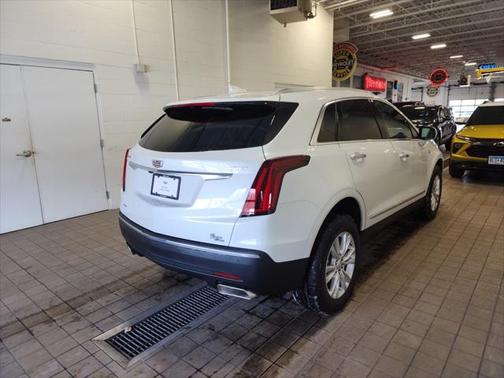 2025 Cadillac XT5 Luxury