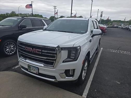2024 GMC Yukon SLT