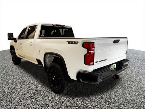 2025 Chevrolet Silverado 3500 LT