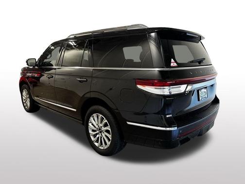 2024 Lincoln Navigator Premiere