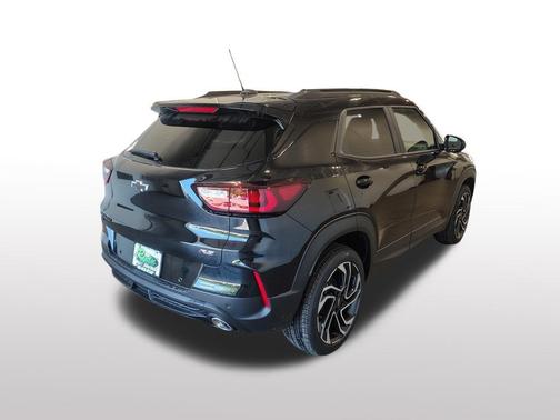 Mosaic Black Metallic 2026 Chevrolet Trailblazer RS