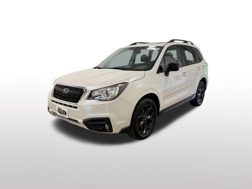 Crystal White Pearl 2018 Subaru Forester 2.5i Premium Black Edition