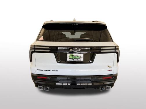 Polar White Tricoat 2026 Chevrolet Traverse RS