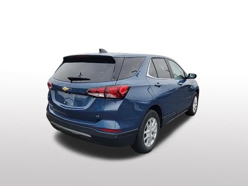 Lakeshore Blue Metallic 2024 Chevrolet Equinox 1LT