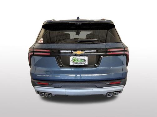 Lakeshore Blue Metallic 2026 Chevrolet Traverse LT