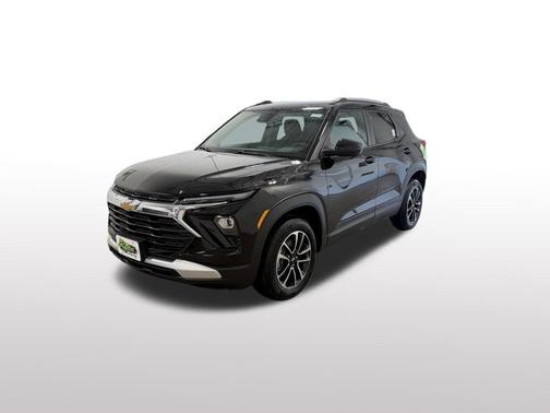 Mosaic Black Metallic 2026 Chevrolet Trailblazer LT