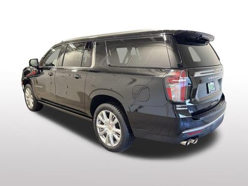 2021 Chevrolet Suburban 4WD High Country