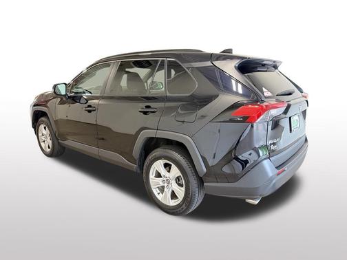 Midnight Black Metallic 2021 Toyota RAV4 XLE