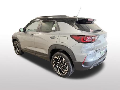 Sterling Gray Metallic 2026 Chevrolet Trailblazer RS