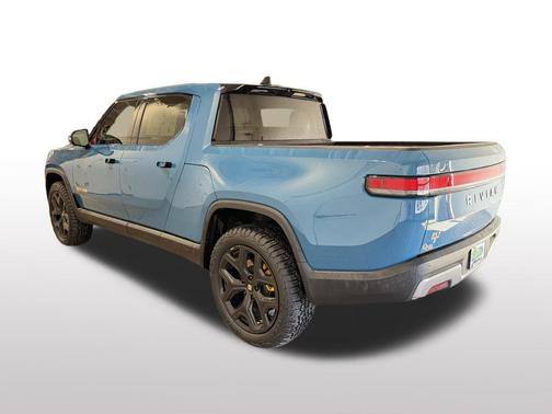 2022 Rivian R1T Adventure