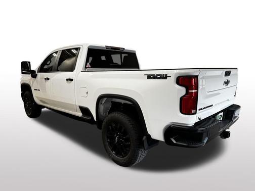 2026 Chevrolet Silverado 3500 LT