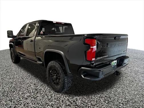 2025 Chevrolet Silverado 2500 4WD Crew Cab Standard Bed ZR2