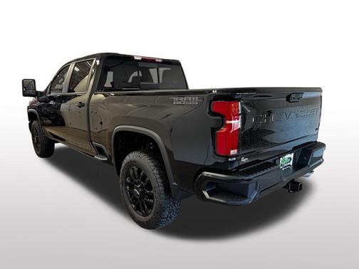 2025 Chevrolet Silverado 3500 LT