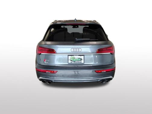 Daytona Gray Pearl Effect 2023 Audi SQ5 3.0T Premium Plus
