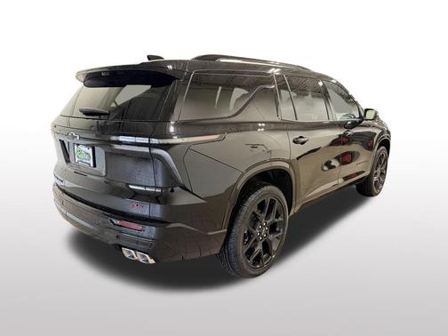 Mosaic Black Metallic 2026 Chevrolet Traverse RS