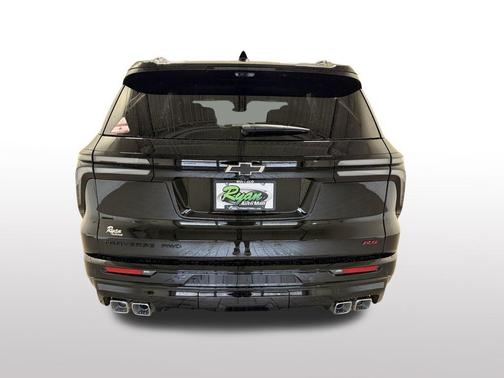Mosaic Black Metallic 2026 Chevrolet Traverse RS