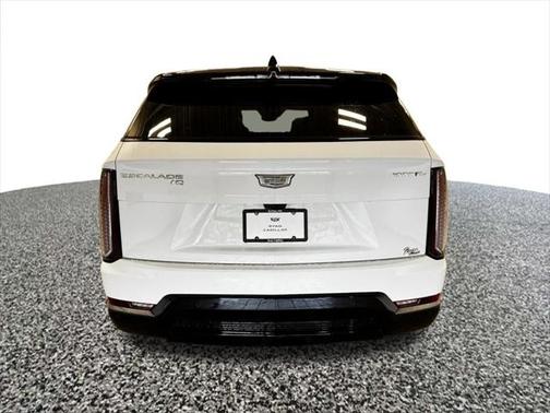 2025 Cadillac Escalade IQ Sport 2