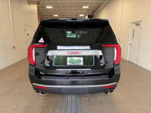 Onyx Black 2024 GMC Yukon Denali