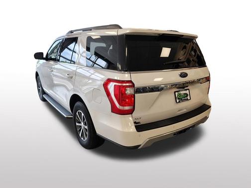 White Platinum Metallic Tri-Coat 2019 Ford Expedition XLT