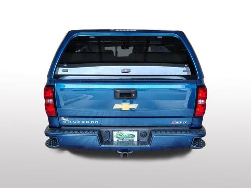 Deep Ocean Blue Metallic 2018 Chevrolet Silverado 1500 2LT