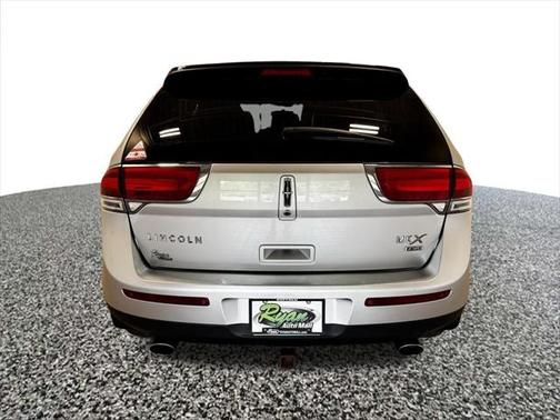 2013 Lincoln MKX Base