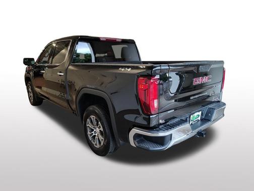 Onyx Black 2026 GMC Sierra 1500 SLT