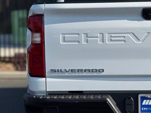 2025 Chevrolet Silverado 2500 Custom