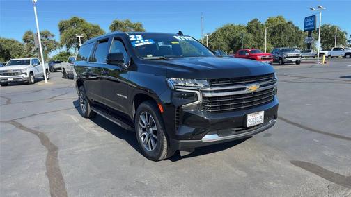 Black 2023 Chevrolet Suburban LT