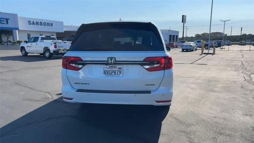 Platinum White Pearl 2021 Honda Odyssey Touring