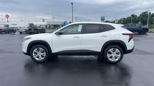 Summit White 2026 Chevrolet Trax LS