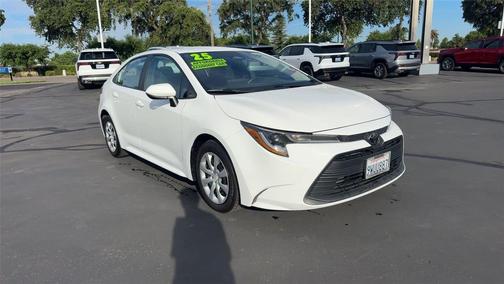 Ice Cap 2025 Toyota Corolla LE