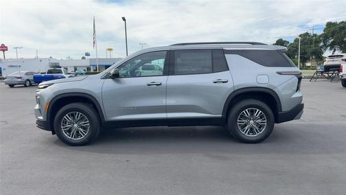 Sterling Gray Metallic 2026 Chevrolet Traverse LT
