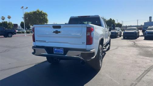 Summit White 2026 Chevrolet Silverado 3500 LT
