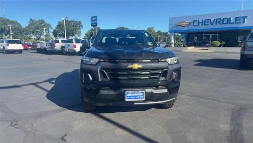 Black 2026 Chevrolet Colorado LT