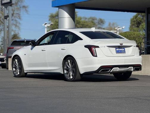 2023 Cadillac CT5 Sport